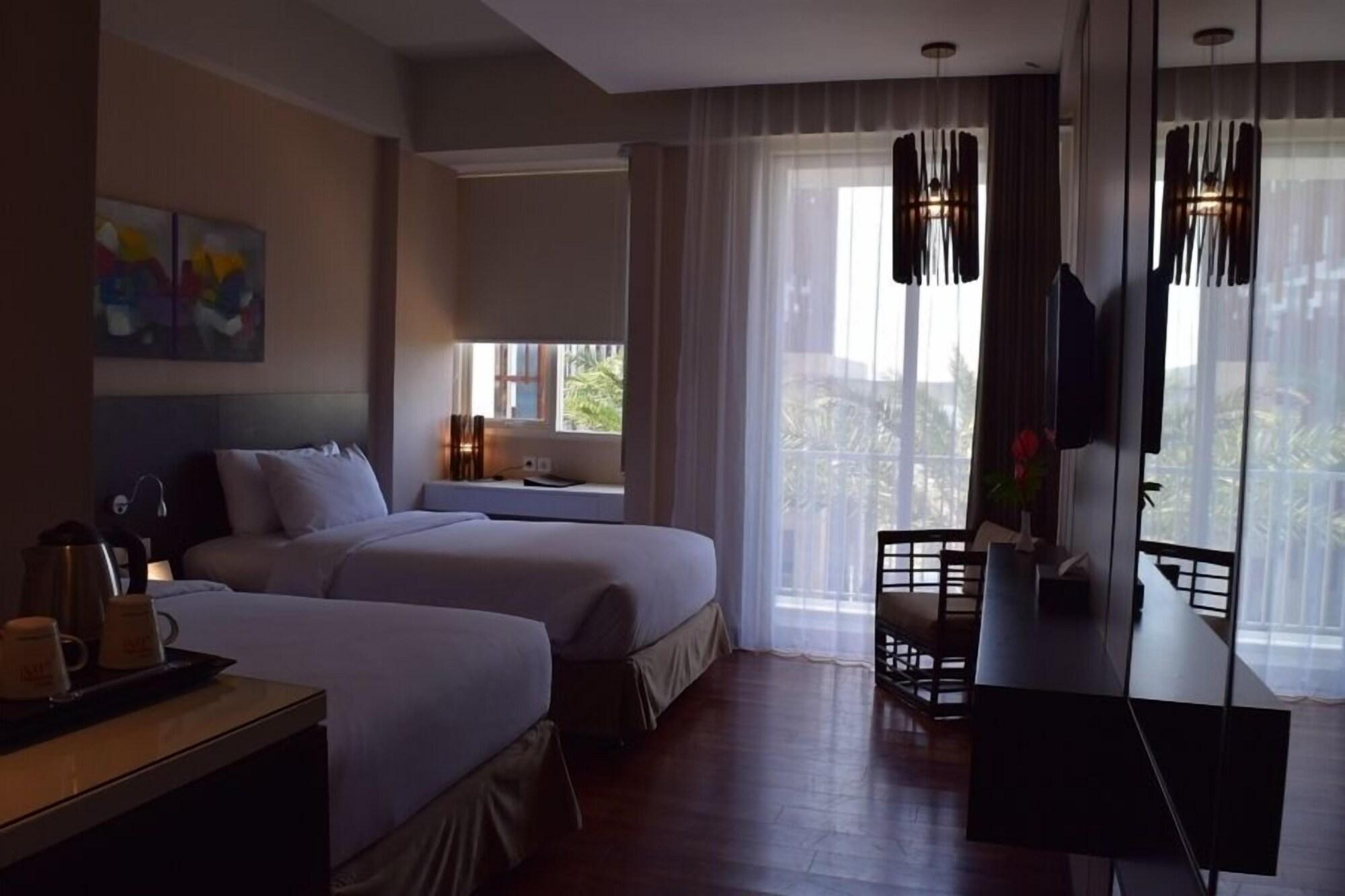 Amartahills Hotel And Resort Batu  Eksteriør billede